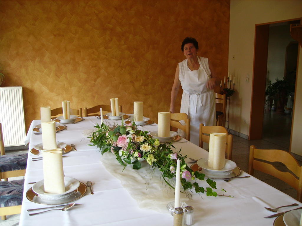 Hotel Zur Erholung Brochthausen Room photo